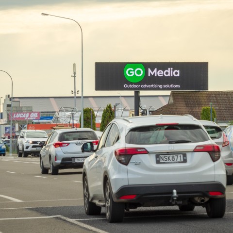Why OOH? The Benefits of Out of Home Advertising 